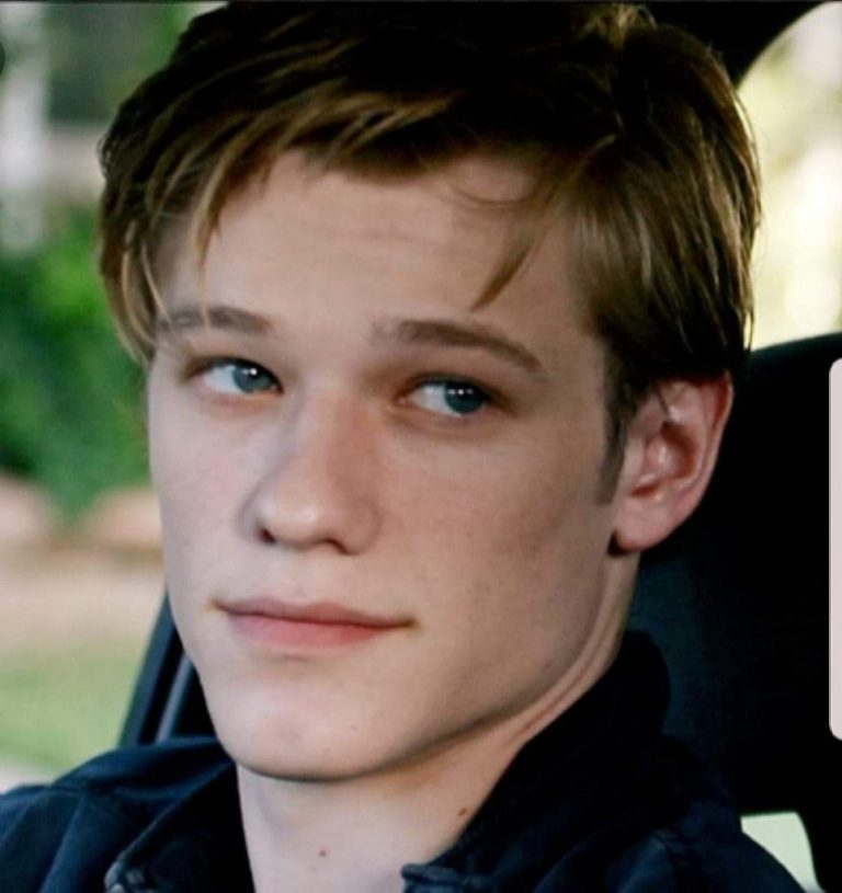 FamousPeopleFacts - Lucas Till