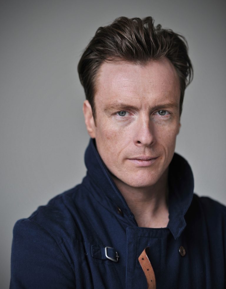 FamousPeopleFacts - Toby Stephens