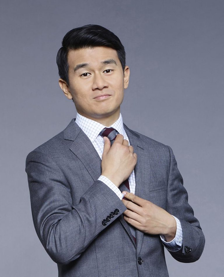 FamousPeopleFacts - Ronny Chieng