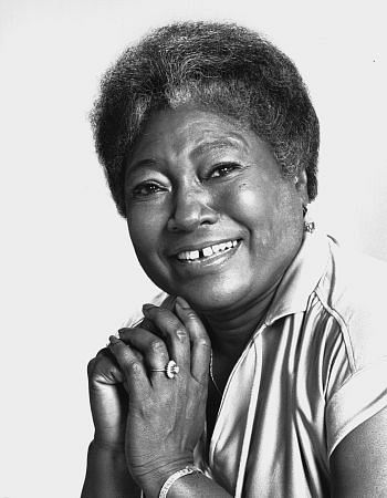 FamousPeopleFacts - Esther Rolle