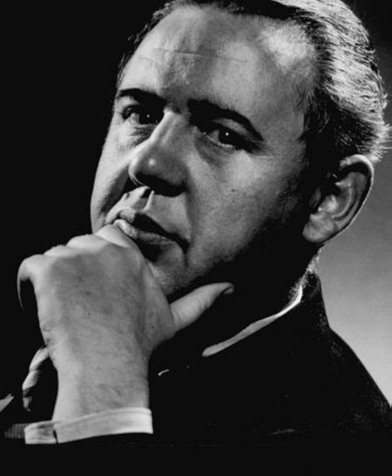 FamousPeopleFacts - Charles Laughton