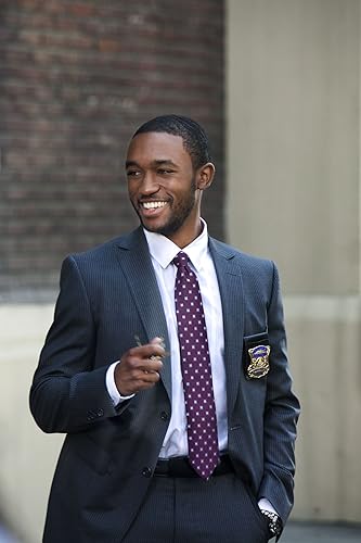 FamousPeopleFacts - Lee Thompson Young