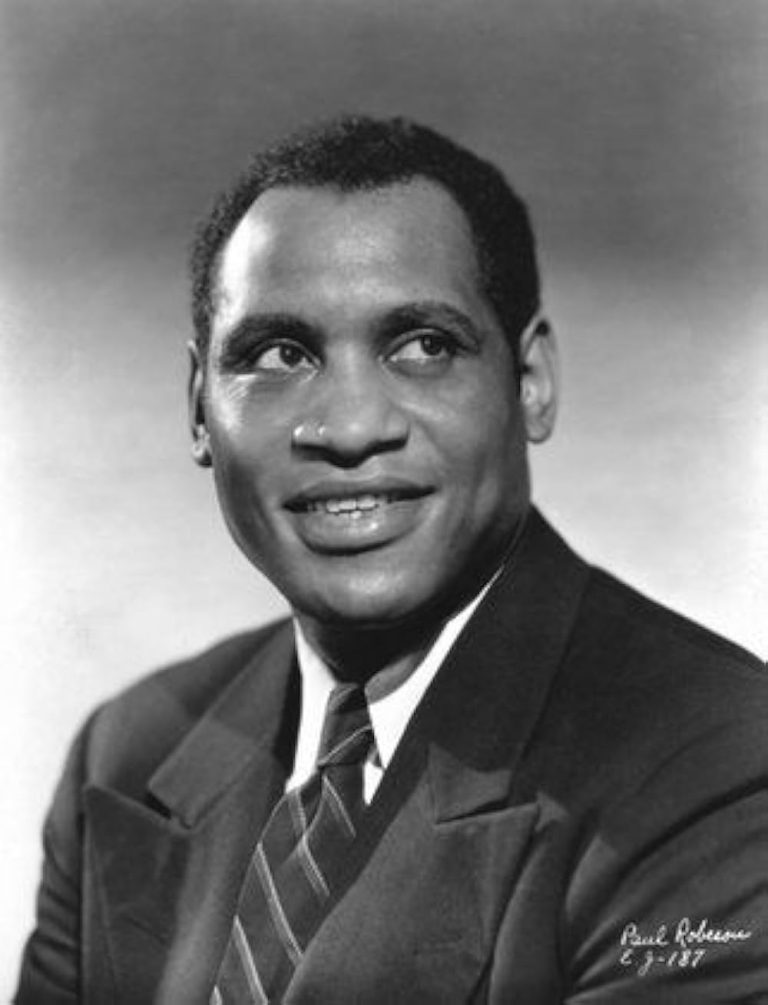 FamousPeopleFacts - Paul Robeson