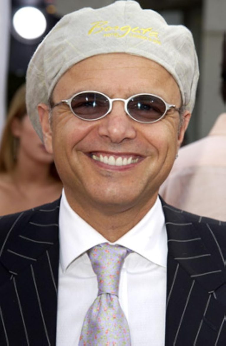 FamousPeopleFacts - Joe Pantoliano