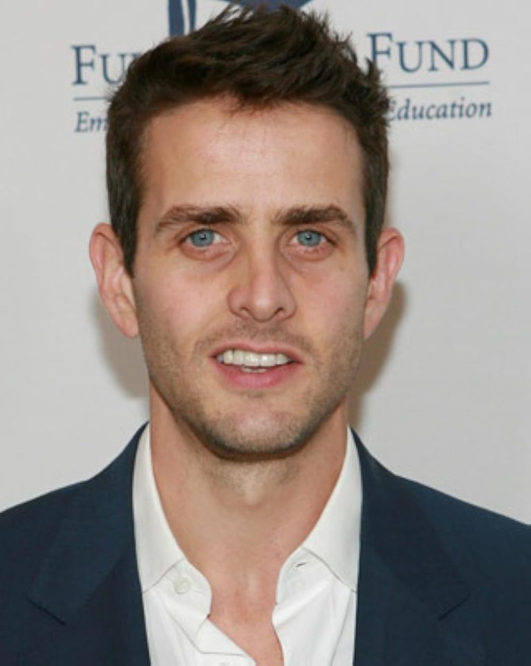 FamousPeopleFacts - Joey McIntyre