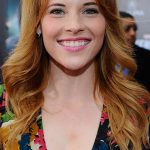 FamousPeopleFacts - Katie Leclerc