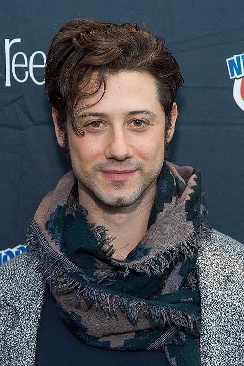 FamousPeopleFacts - Hale Appleman