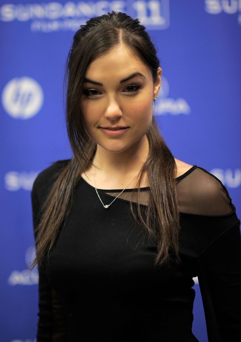 FamousPeopleFacts - Sasha Grey