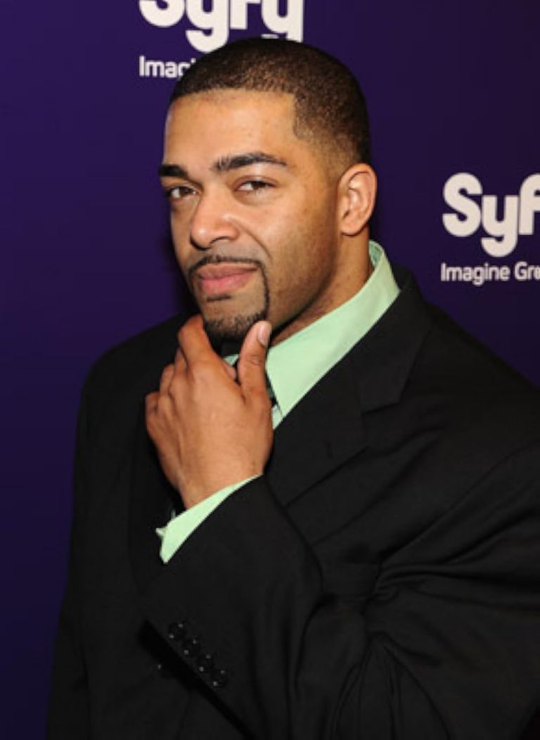 FamousPeopleFacts - David Otunga