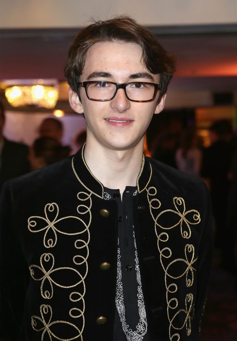 FamousPeopleFacts - Isaac Hempstead Wright