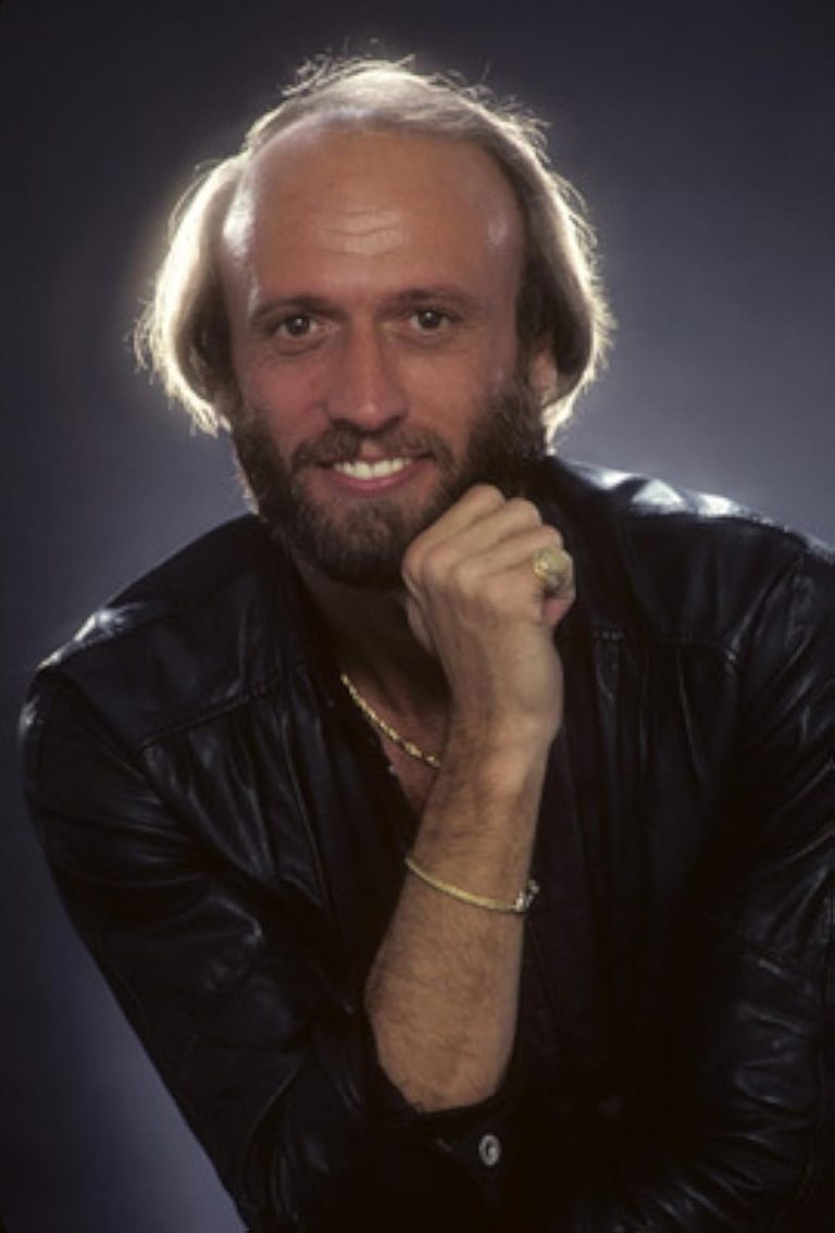 FamousPeopleFacts - Maurice Gibb