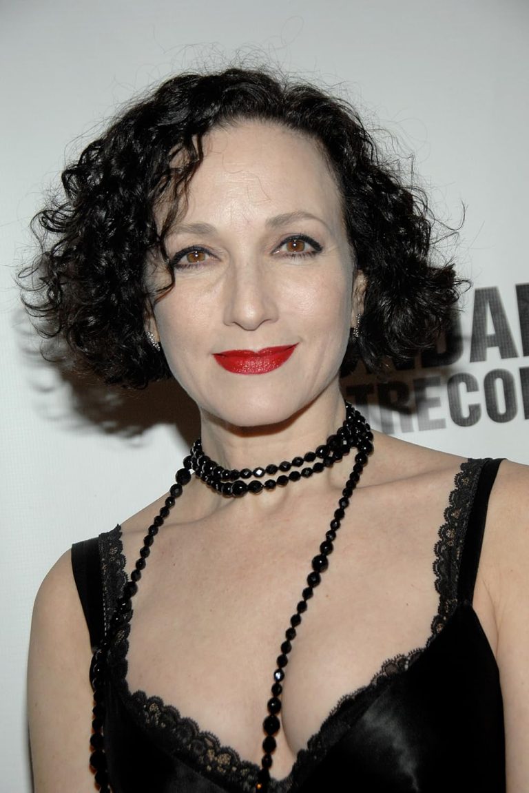 FamousPeopleFacts - Bebe Neuwirth