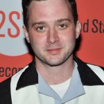 FamousPeopleFacts - Eddie Kaye Thomas