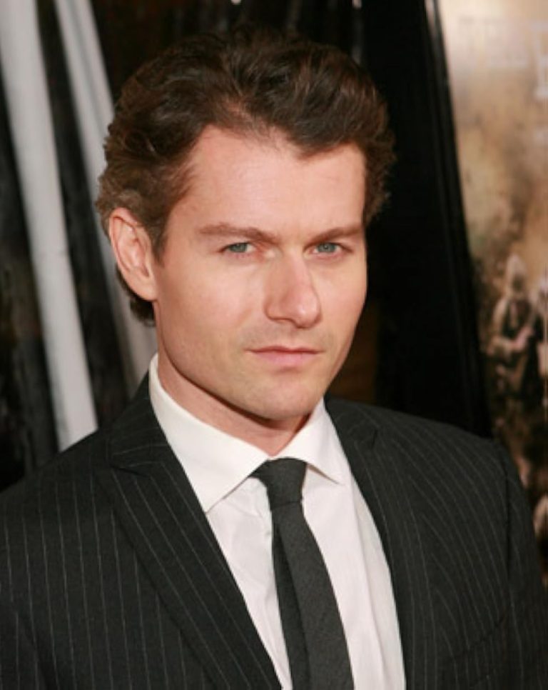 FamousPeopleFacts - James Badge Dale