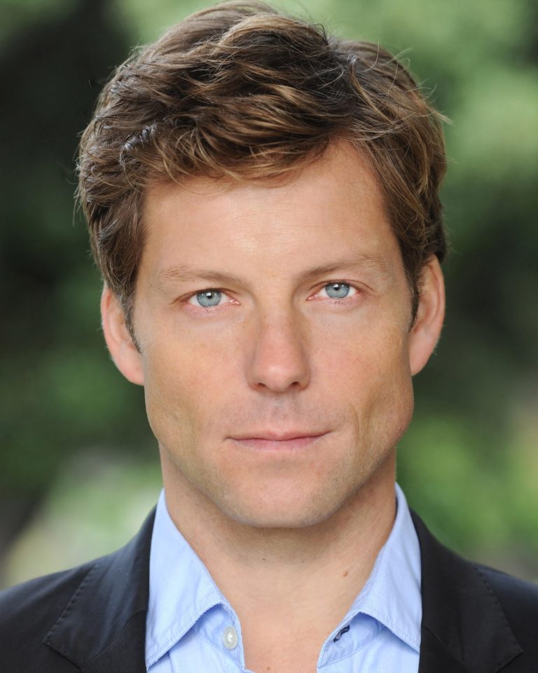 FamousPeopleFacts - Jamie Bamber