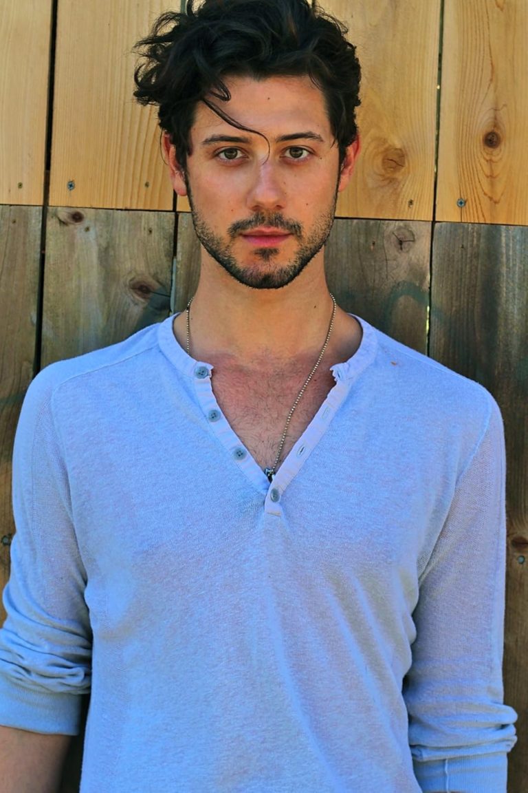 FamousPeopleFacts - Hale Appleman