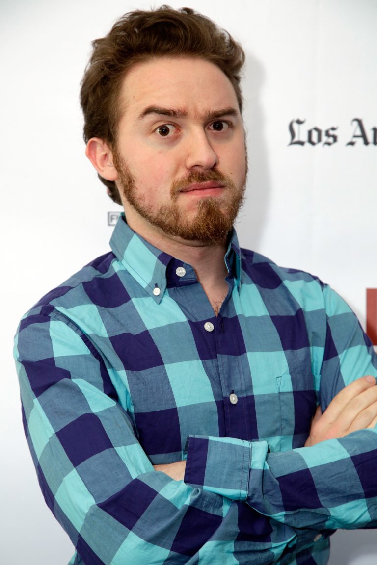 FamousPeopleFacts - Alex Hirsch