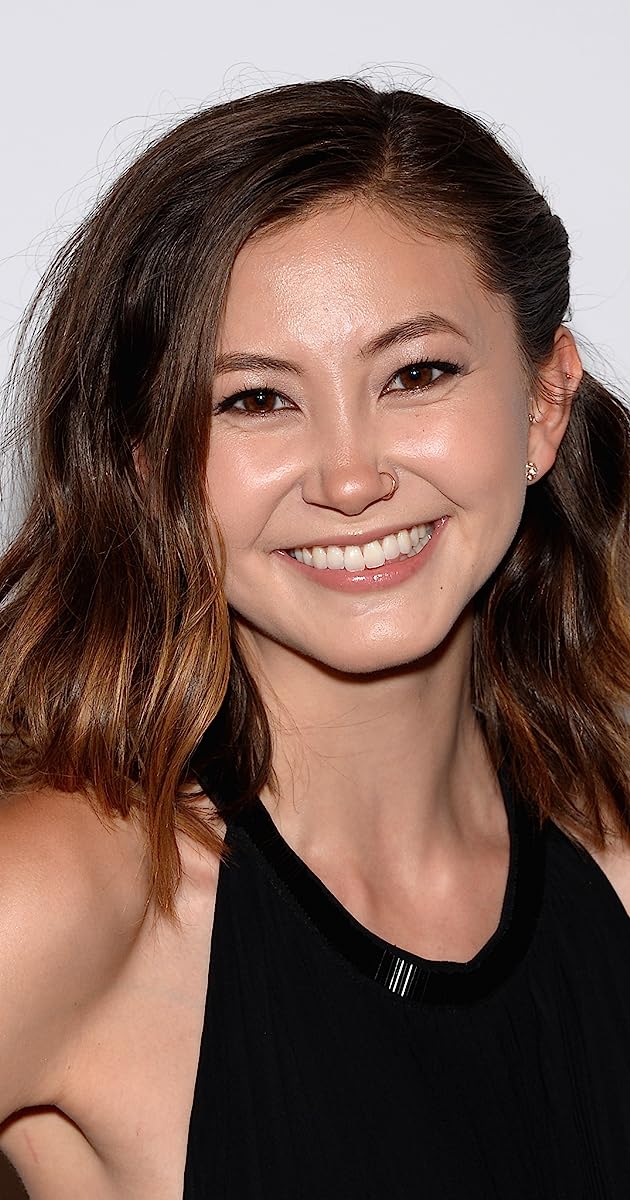 FamousPeopleFacts - Kimiko Glenn