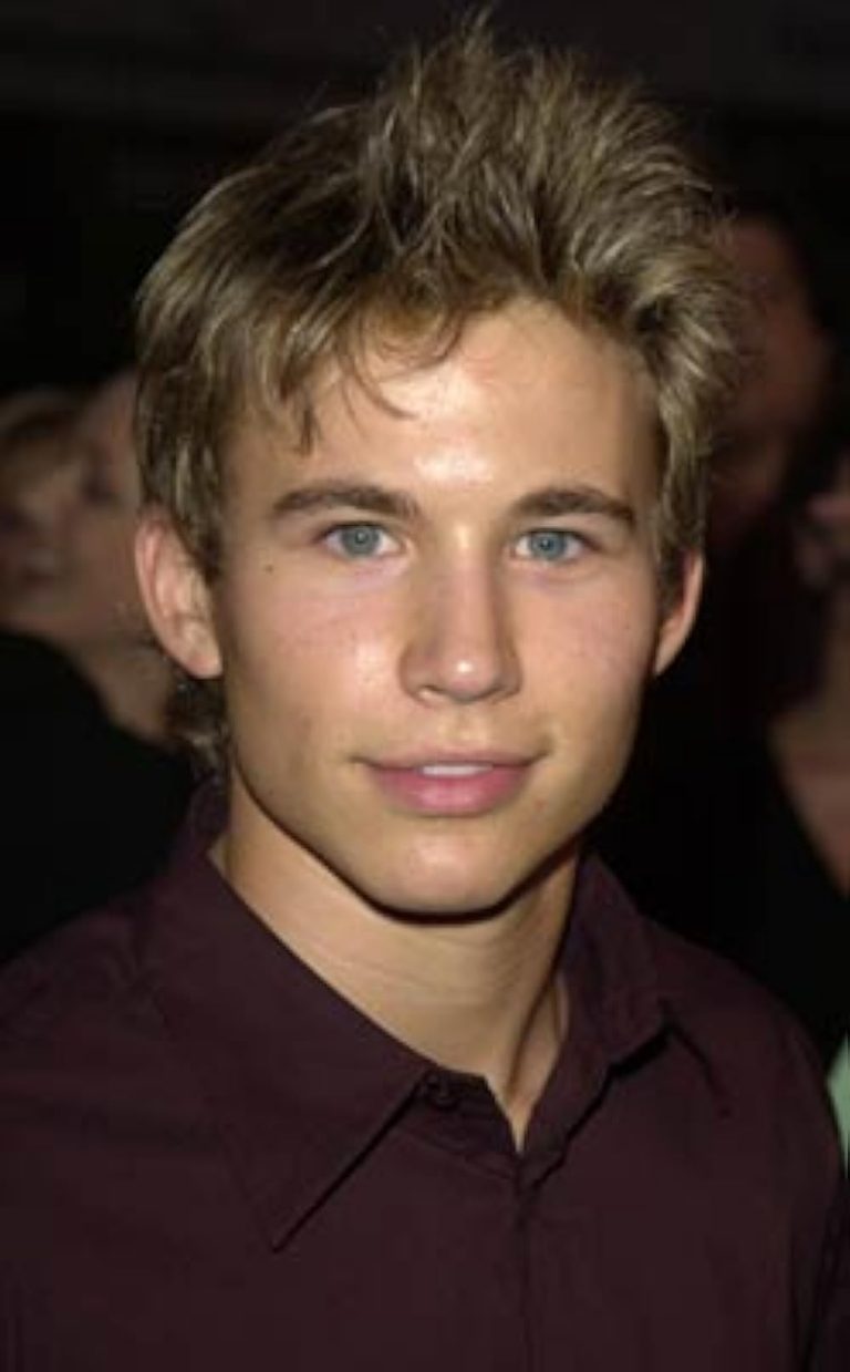 FamousPeopleFacts - Jonathan Taylor Thomas