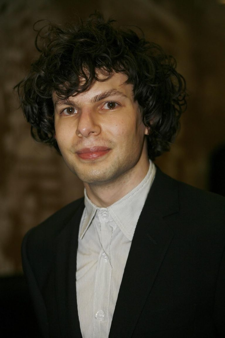 FamousPeopleFacts - Simon Amstell