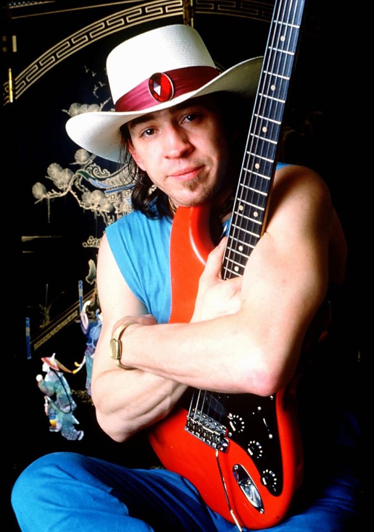 FamousPeopleFacts - Stevie Ray Vaughan