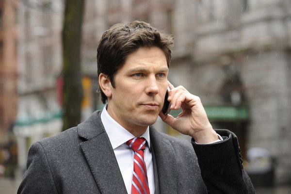 FamousPeopleFacts - Michael Trucco