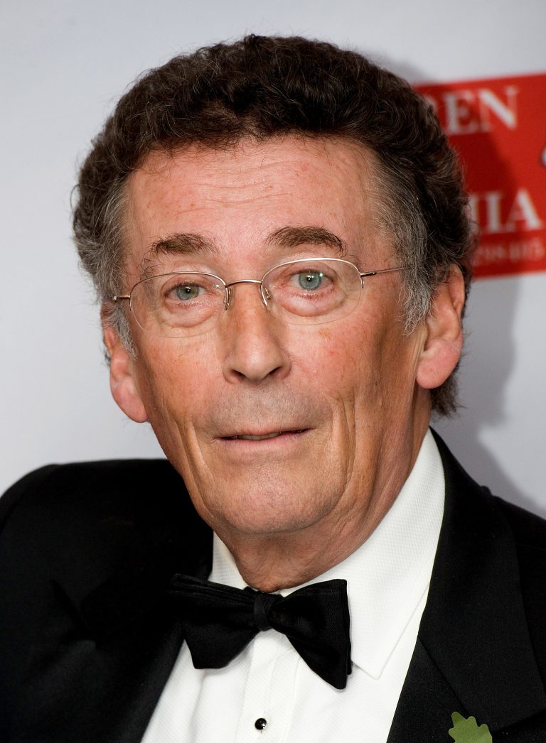 FamousPeopleFacts - Robert Powell