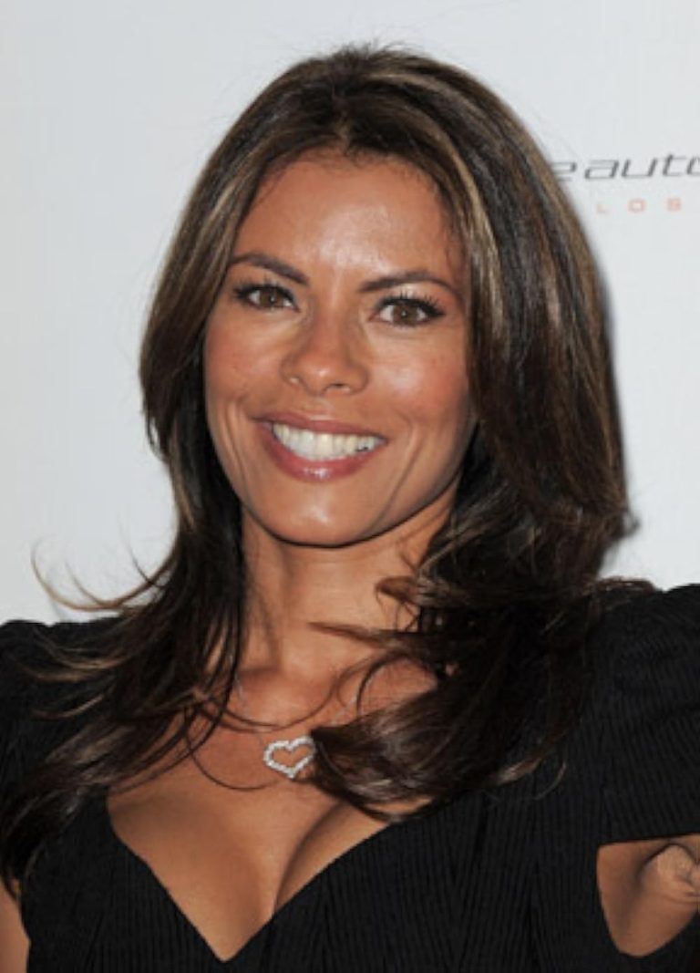 FamousPeopleFacts - Lisa Vidal