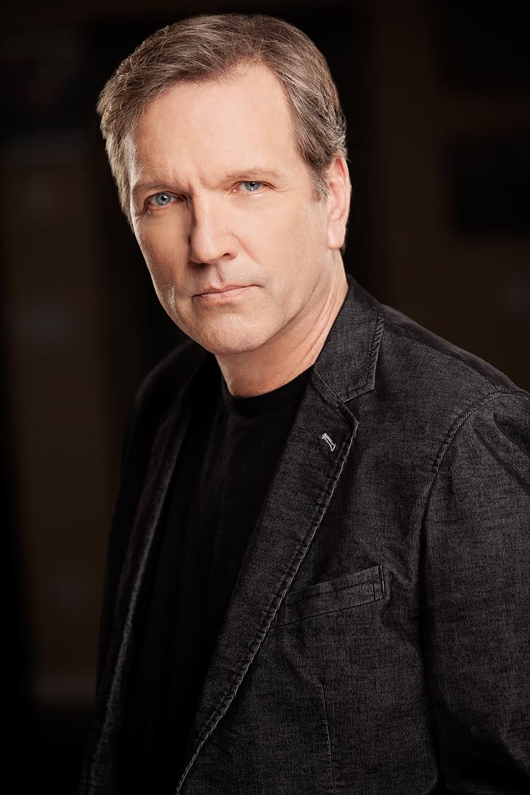 FamousPeopleFacts - Martin Donovan