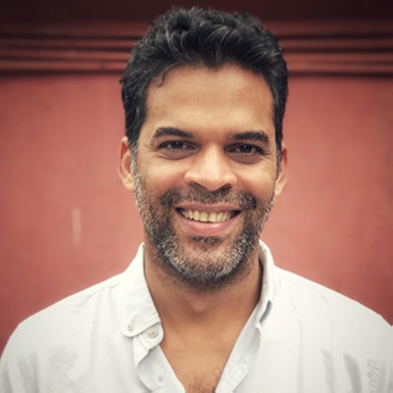 FamousPeopleFacts - Vikramaditya Motwane