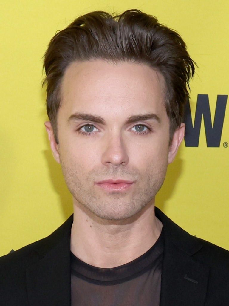 FamousPeopleFacts - Thomas Dekker