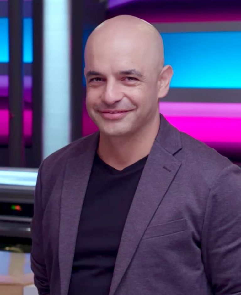 FamousPeopleFacts - Adriano Zumbo