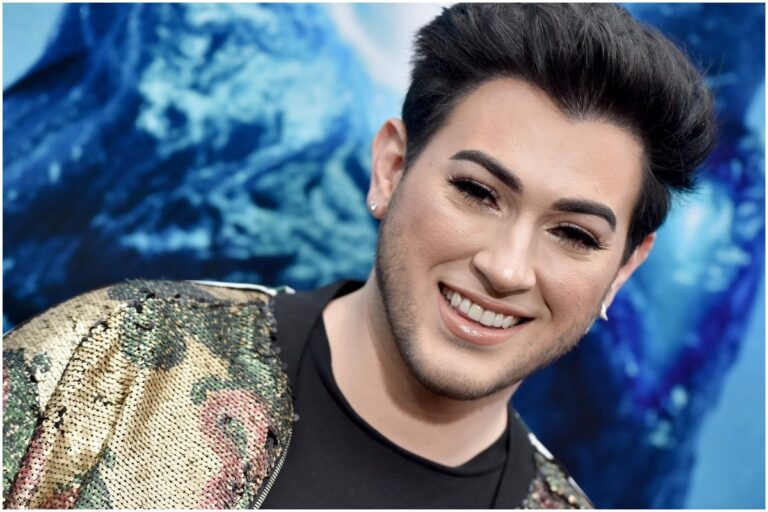 FamousPeopleFacts - Manny MUA