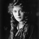 FamousPeopleFacts - Mary Pickford