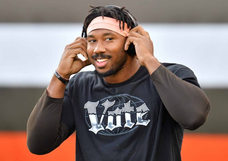 FamousPeopleFacts - Myles Garrett