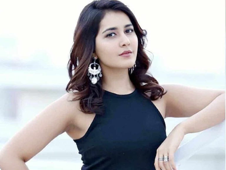 FamousPeopleFacts - Raashi Khanna