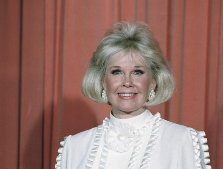 FamousPeopleFacts - Doris Day