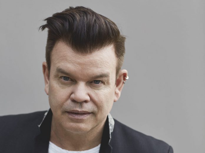 FamousPeopleFacts - Paul Oakenfold