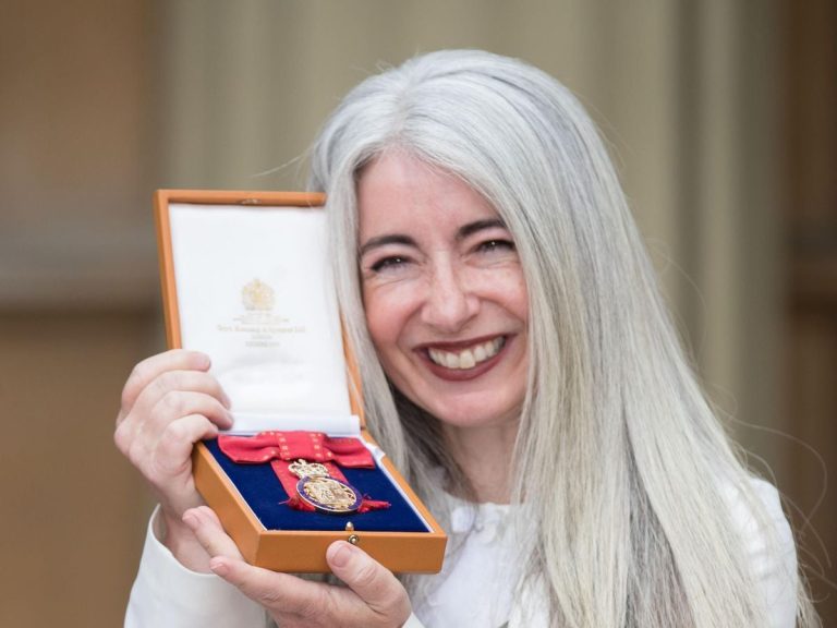 FamousPeopleFacts - Evelyn Glennie