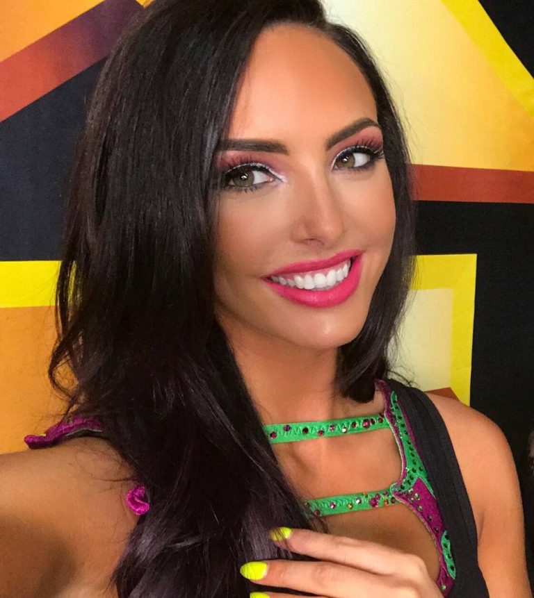 FamousPeopleFacts - Peyton Royce