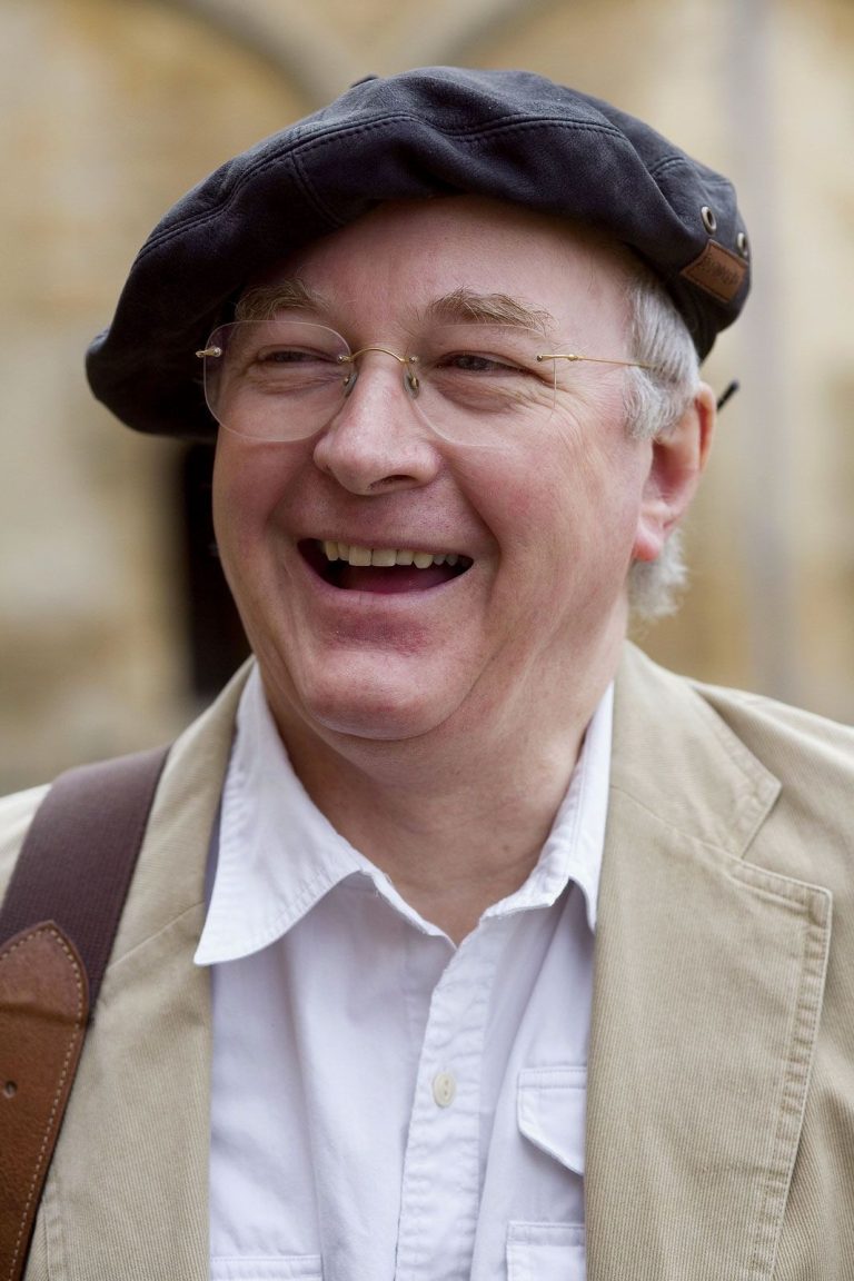 FamousPeopleFacts - Philip Pullman