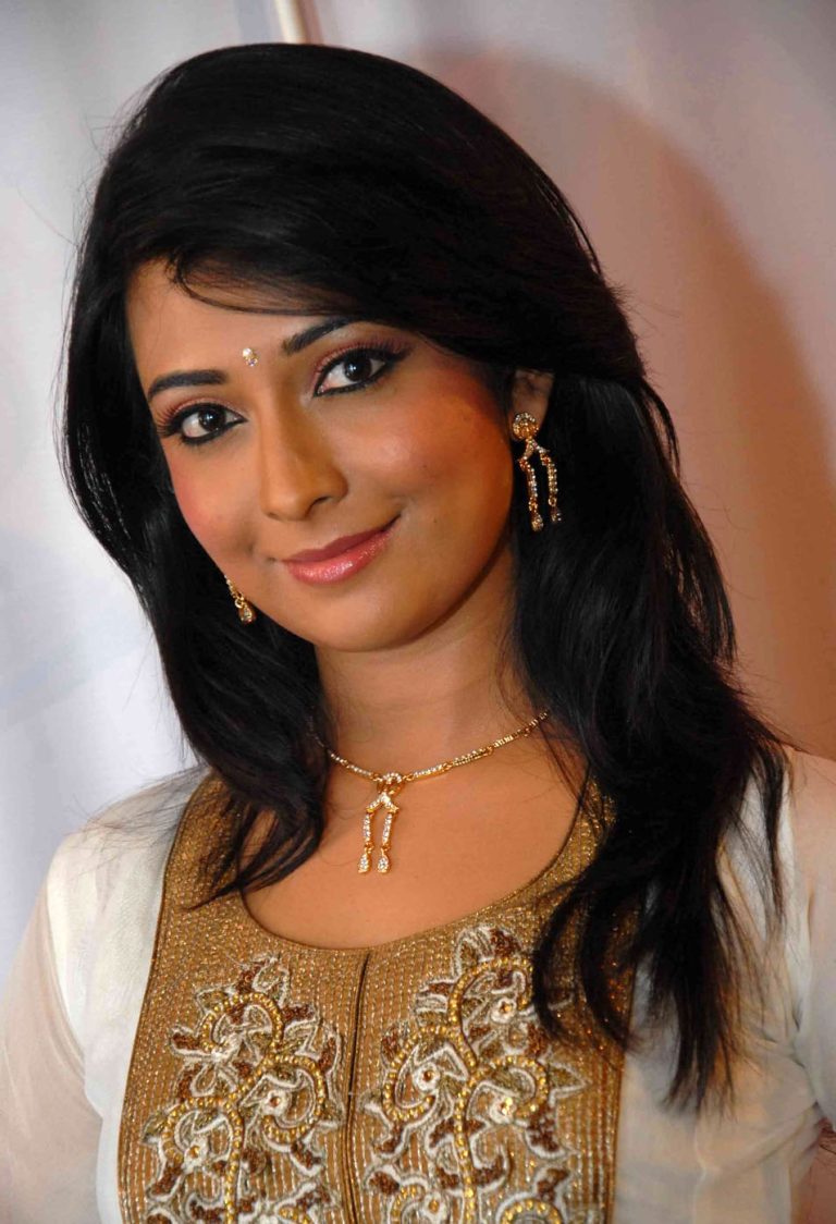 FamousPeopleFacts - Radhika Pandit