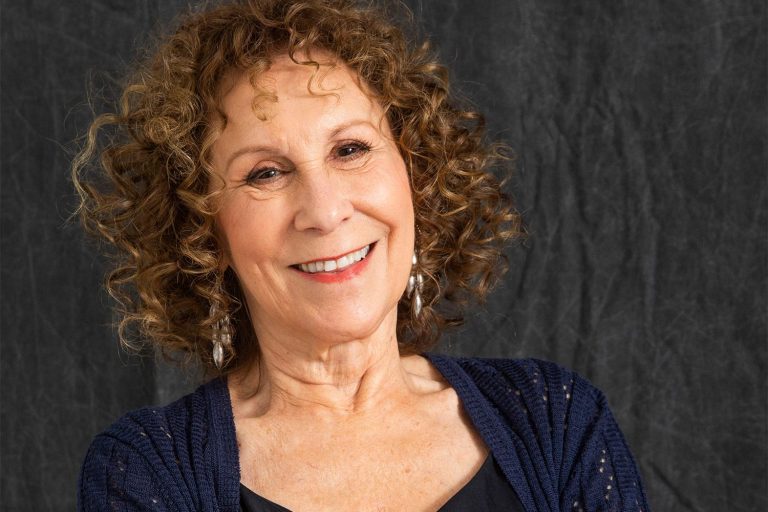 FamousPeopleFacts - Rhea Perlman