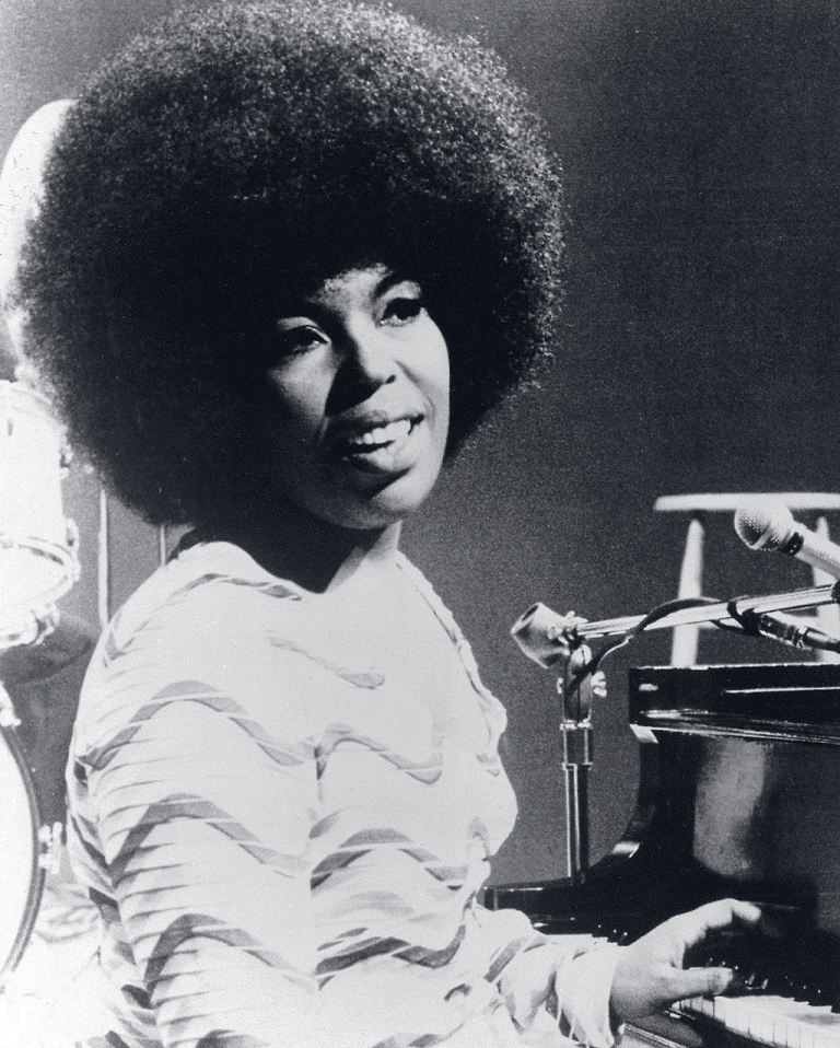 FamousPeopleFacts - Roberta Flack