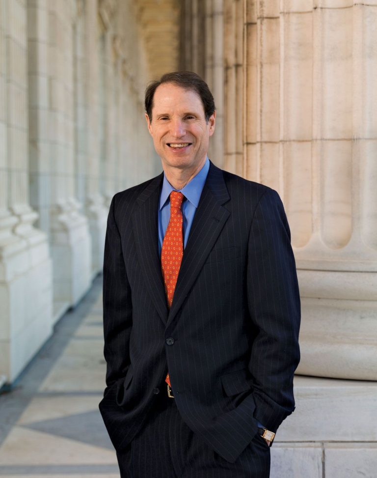 FamousPeopleFacts - Ron Wyden