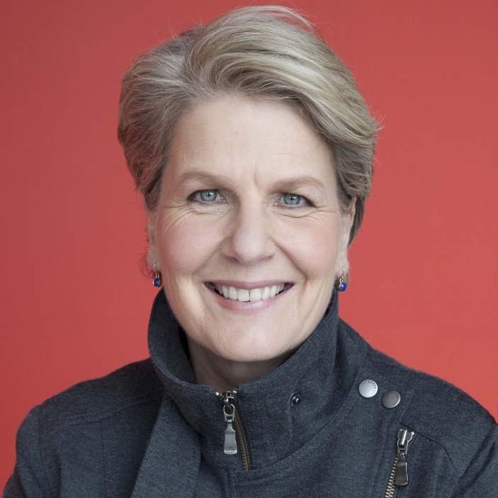 FamousPeopleFacts - Sandi Toksvig