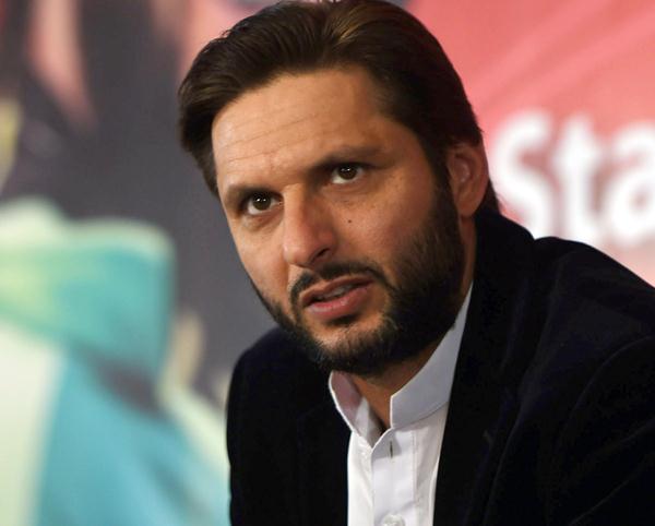 FamousPeopleFacts - Shahid Afridi