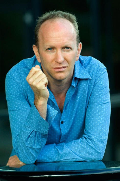 FamousPeopleFacts - Simon Sebag Montefiore