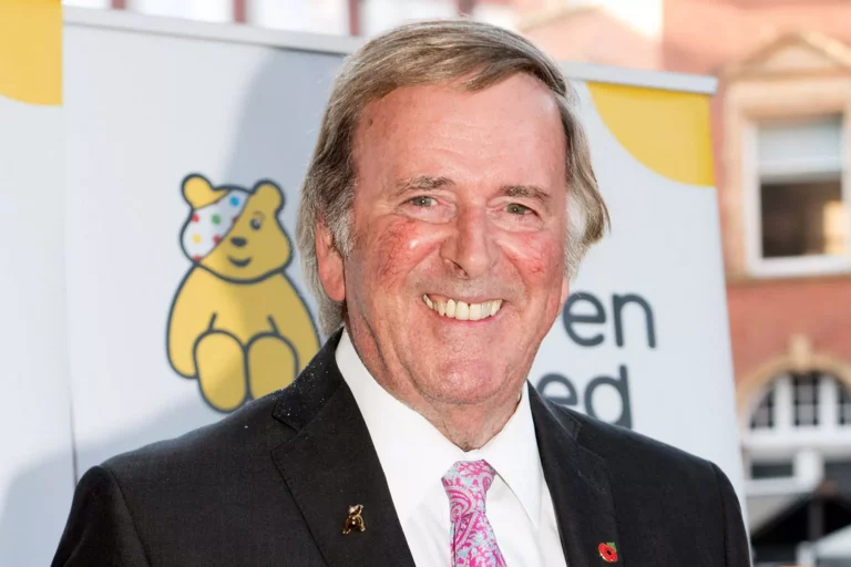 FamousPeopleFacts - Terry Wogan