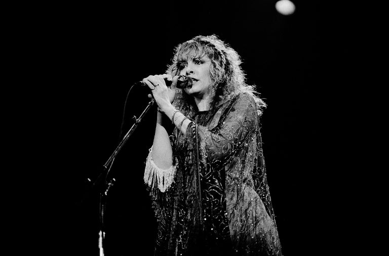 FamousPeopleFacts - Stevie Nicks